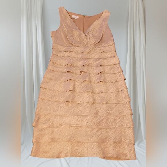 London Times Cocktail Shimmer Dress - Gold - Picture 3 of 9